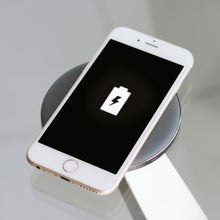 Laden Sie das Bild in den Galerie-Viewer, Swipe Ladegerät drahtloses Ladegerät USB/Micro-USB 17cm  2-teilig