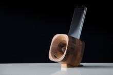 Laden Sie das Bild in den Galerie-Viewer, Trobla Verstärker iPhone 6(S)/7/8 10,1 cm Holz Braun