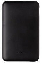 Laden Sie das Bild in den Galerie-Viewer, XD Collection Powerbank 5.000 mAh 10,5 cm