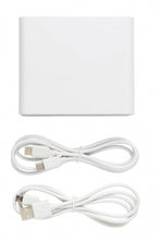 Laden Sie das Bild in den Galerie-Viewer, XD Collection Powerbank 20.000 mAh 10,8 x 9 cm Weiß