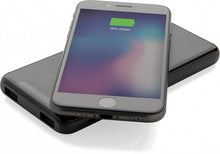 Laden Sie das Bild in den Galerie-Viewer, XD Collection Powerbank 4000 mAh 13,9 x 6,9 cm