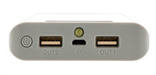 Laden Sie das Bild in den Galerie-Viewer, XD Collection Display Powerbank 10.000 mAh 14 x 8 cm