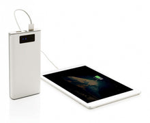Laden Sie das Bild in den Galerie-Viewer, XD Collection Display Powerbank 20.000 mAh 16 x 8 cm