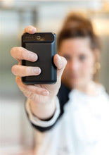 Laden Sie das Bild in den Galerie-Viewer, XD Collection Pocket Powerbank 10.000 mAh 9,3 cm
